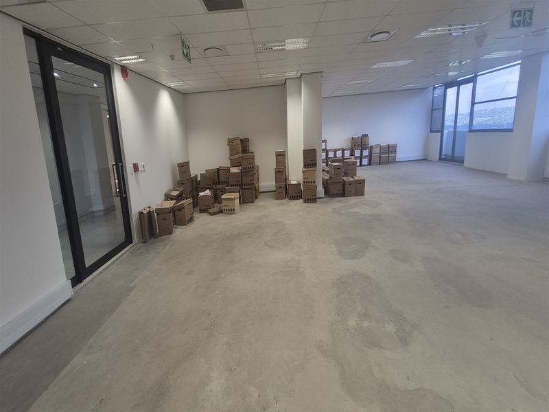 197.33sqm Office to let I Illovo, Sandton - Photo 6