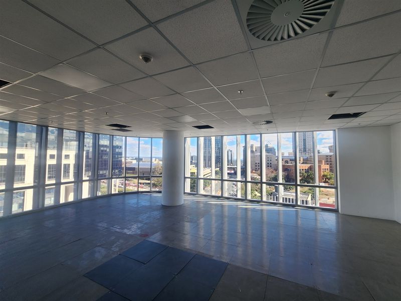 318,85sqm Office space to let in Sandton - Photo 5