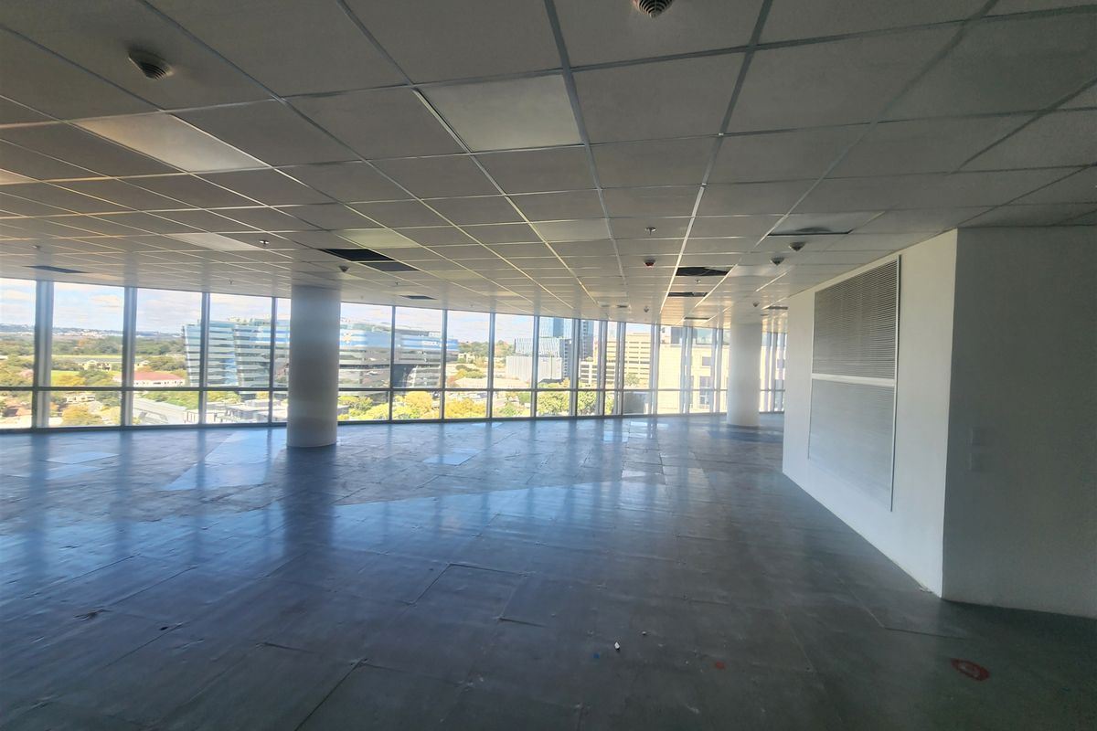 318,85sqm Office space to let in Sandton - Photo 3