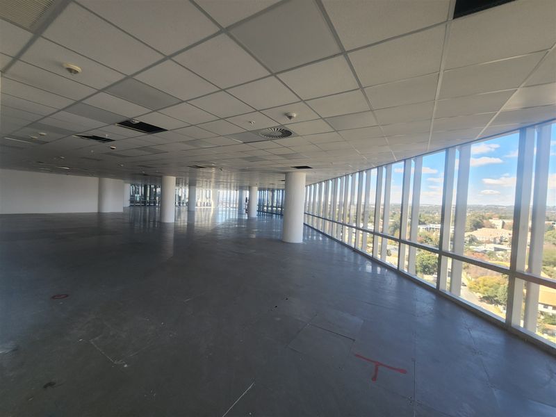 318,85sqm Office space to let in Sandton - Photo 6