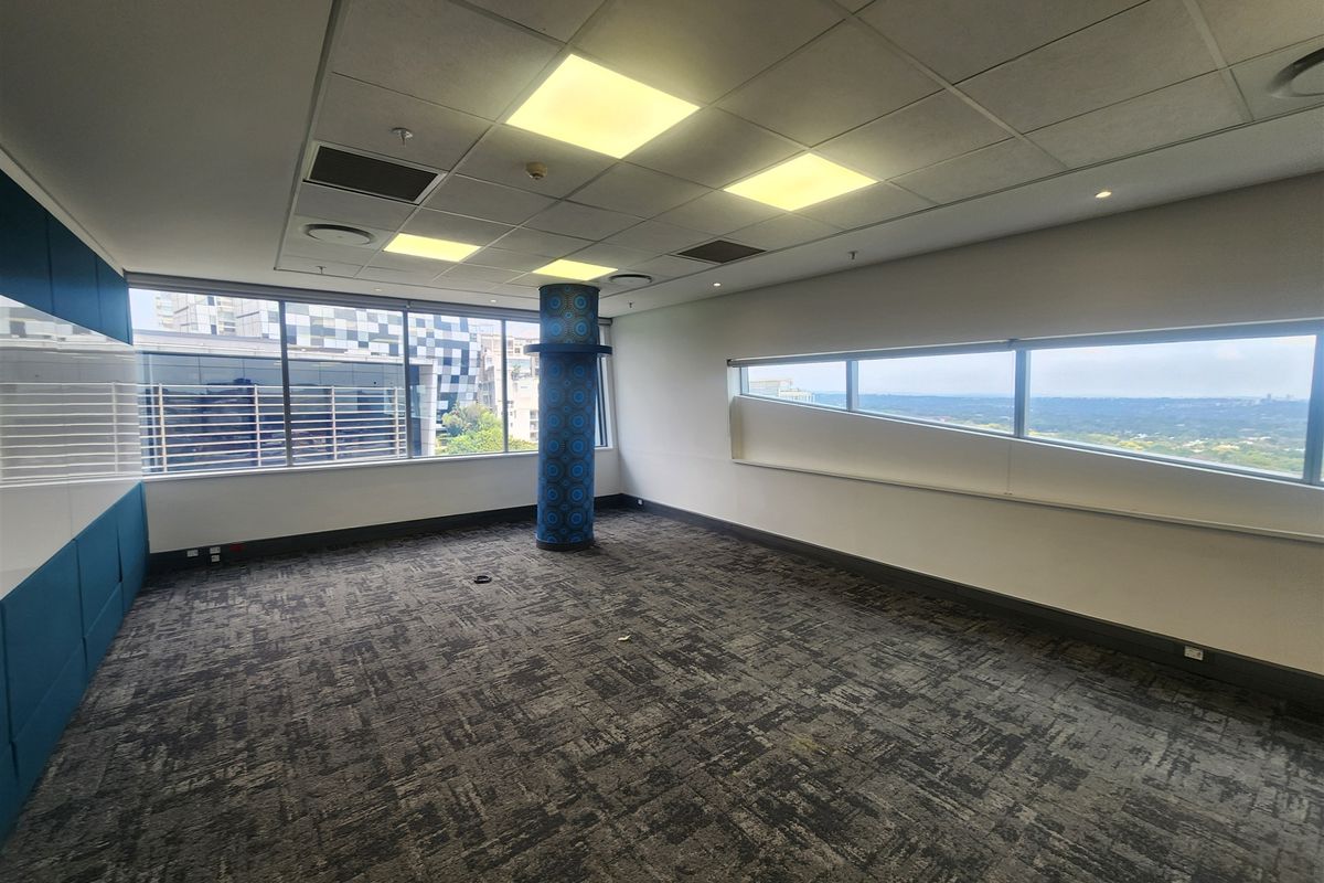 1368m2 Office space to let in Sandton - Photo 4