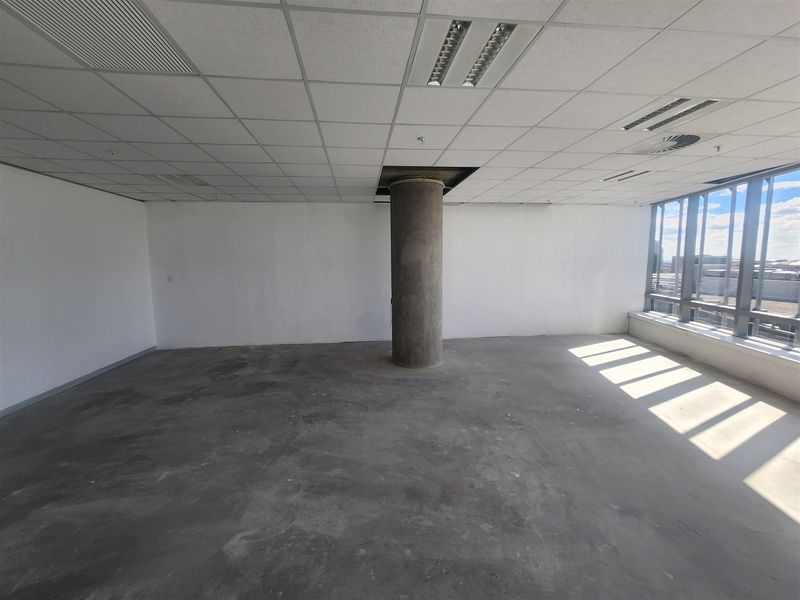 115.52sqm Office space to let in Sandton - Photo 9