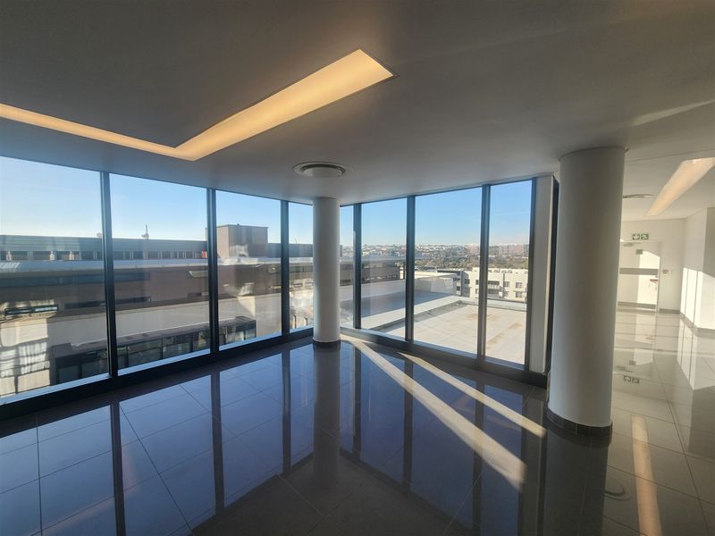 1282m2 Office to let in Sandown, Sandton - Photo 4