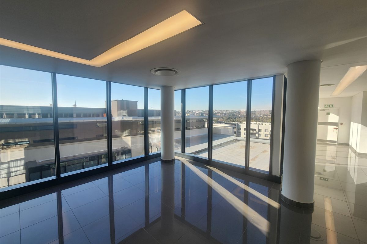 1282m2 Office to let in Sandown, Sandton - Photo 4