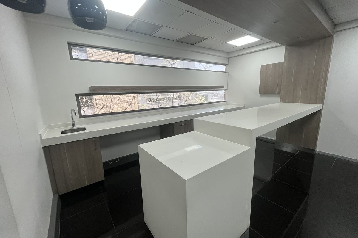 Prime 2nd Floor Office Space – | IBG Office Park, Midrand - Photo 5