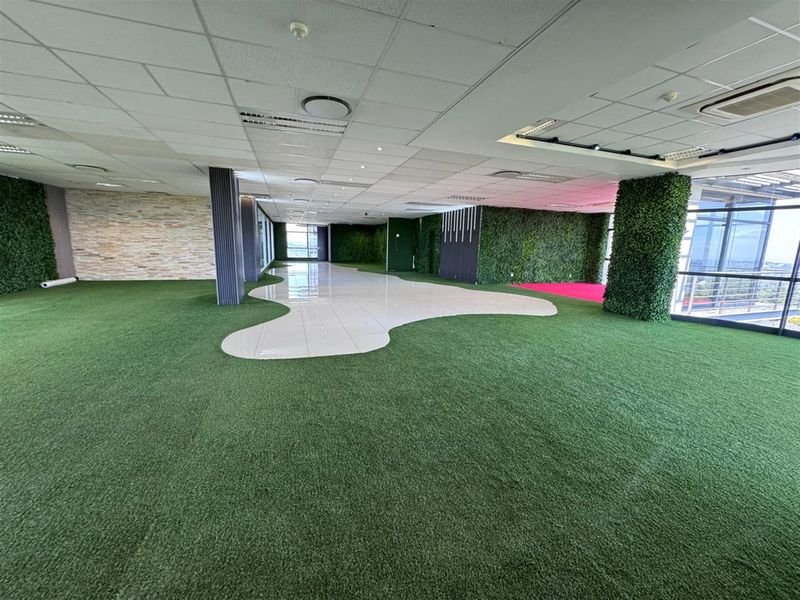 500.9m2  Offices to let in Sandhurst-Sandton - Photo 9