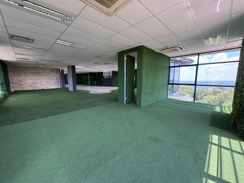 500.9m2  Offices to let in Sandhurst-Sandton - Photo 8