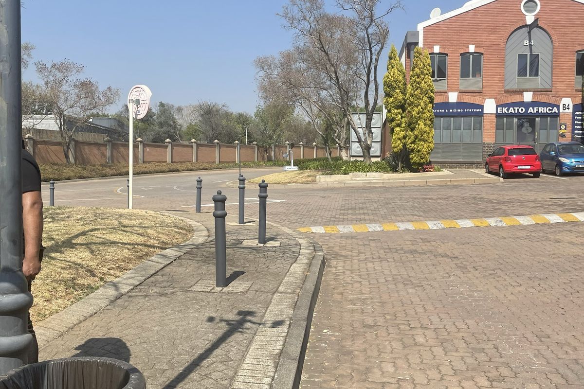 Industrial Yard Rental Monthly In Midrand - Photo 3