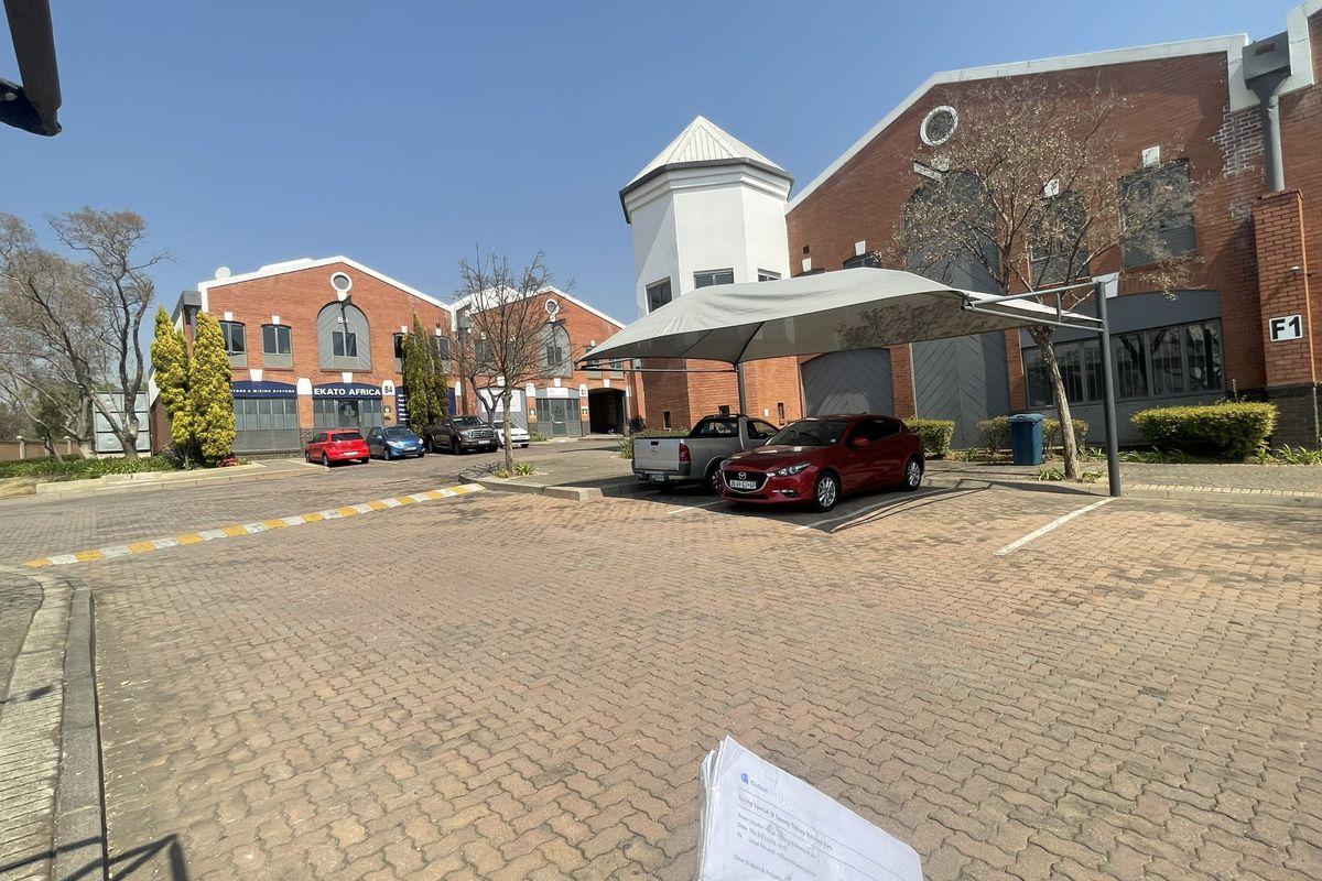 Industrial Yard Rental Monthly In Midrand - Photo 2