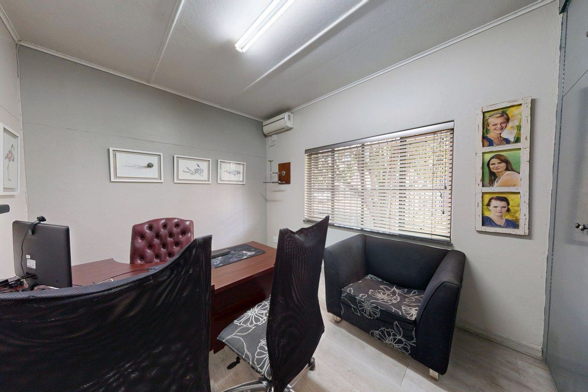 Rare 3541 sqm Investment. Endless Versatile possibilities. - Photo 5