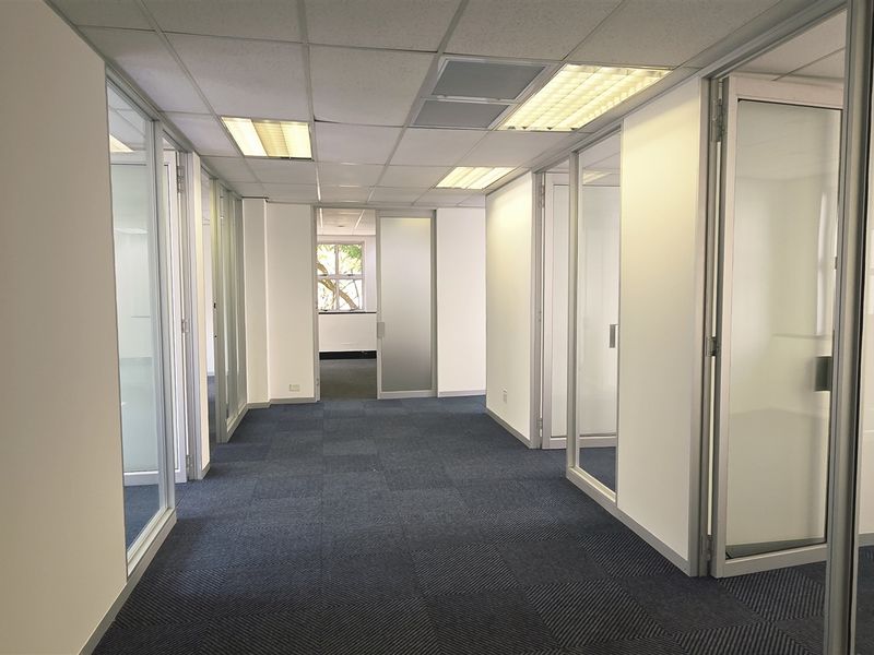 Office space to let in 66 Peter Place - Photo 8