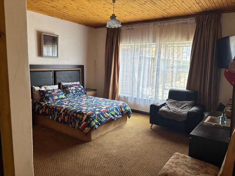 Plot for sale with business rights and warehouse structure - Photo 6