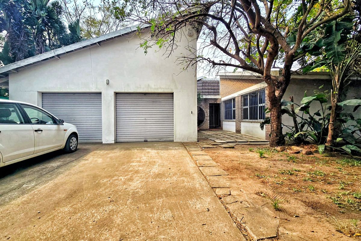 Fantastic Investment Opportunity with Business 1 Zoning! - Photo 2