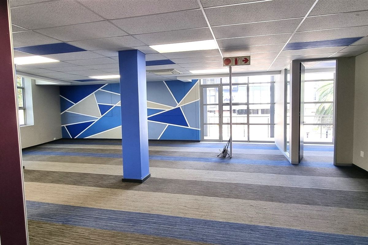 Stunning Office Space for Sale in Peter Place - Photo 3