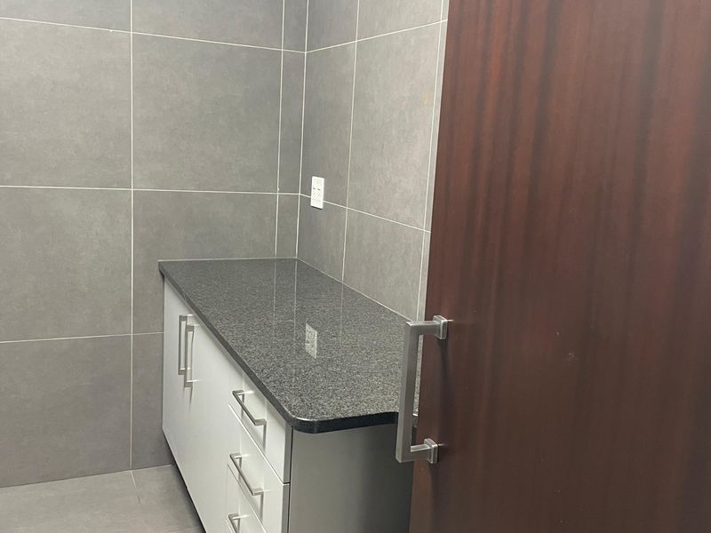 Office Rental Monthly In Midrand - Photo 10