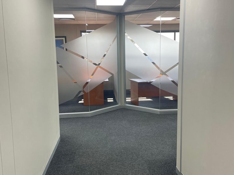 Office Rental Monthly In Midrand - Photo 2