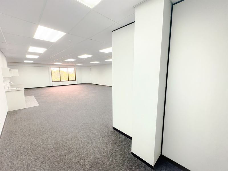 Office space to let - Photo 3