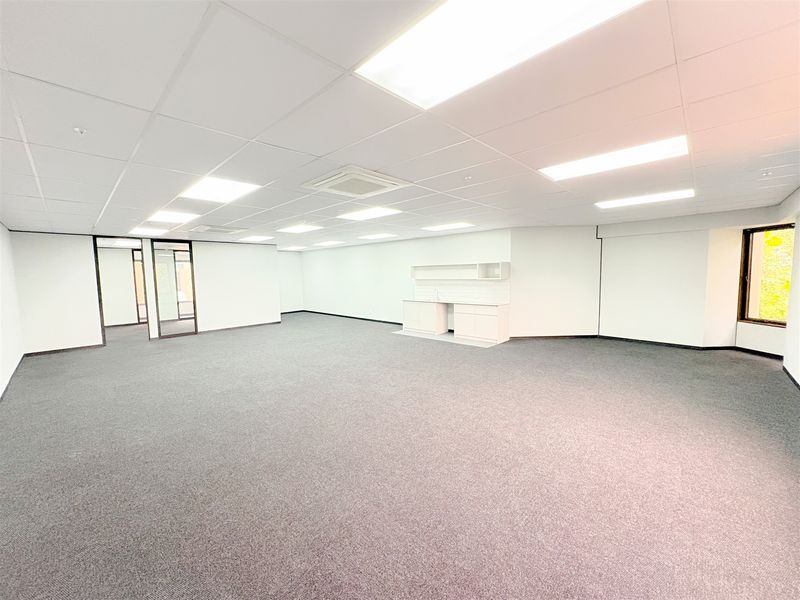Office space to let - Photo 5