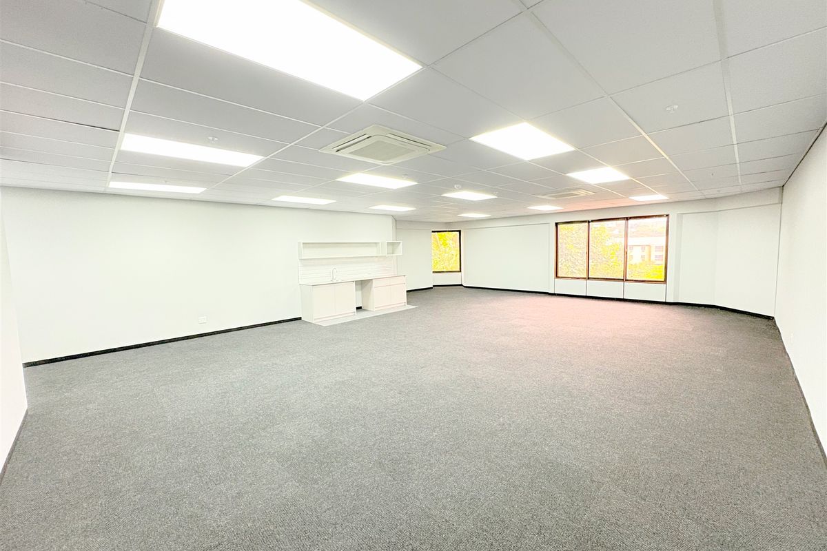 Office space to let - Photo 2