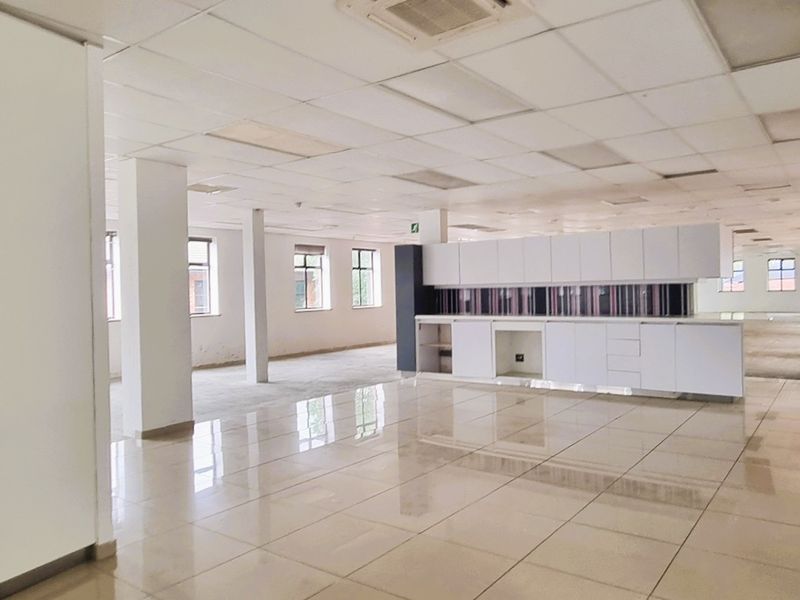 Freestanding building to let in Peter Place - Photo 3