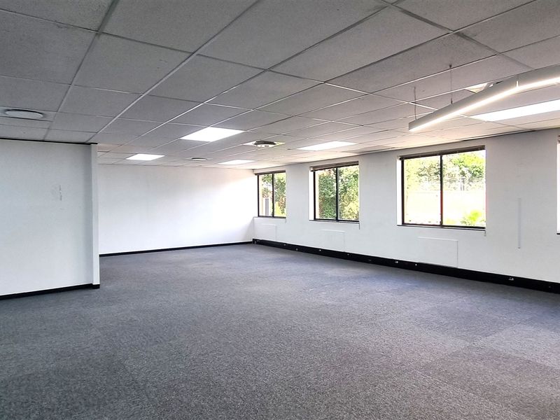 Office space to let in Fairways Office Park - Photo 6