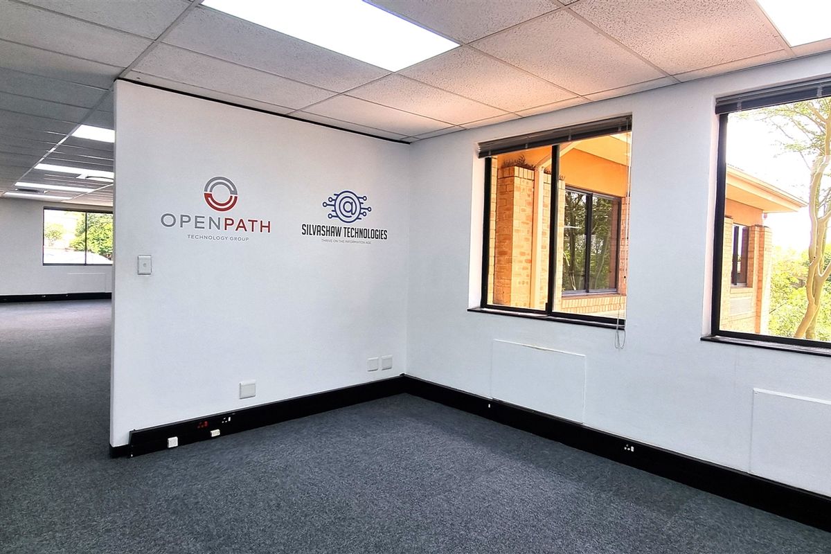Office space to let in Fairways Office Park - Photo 3