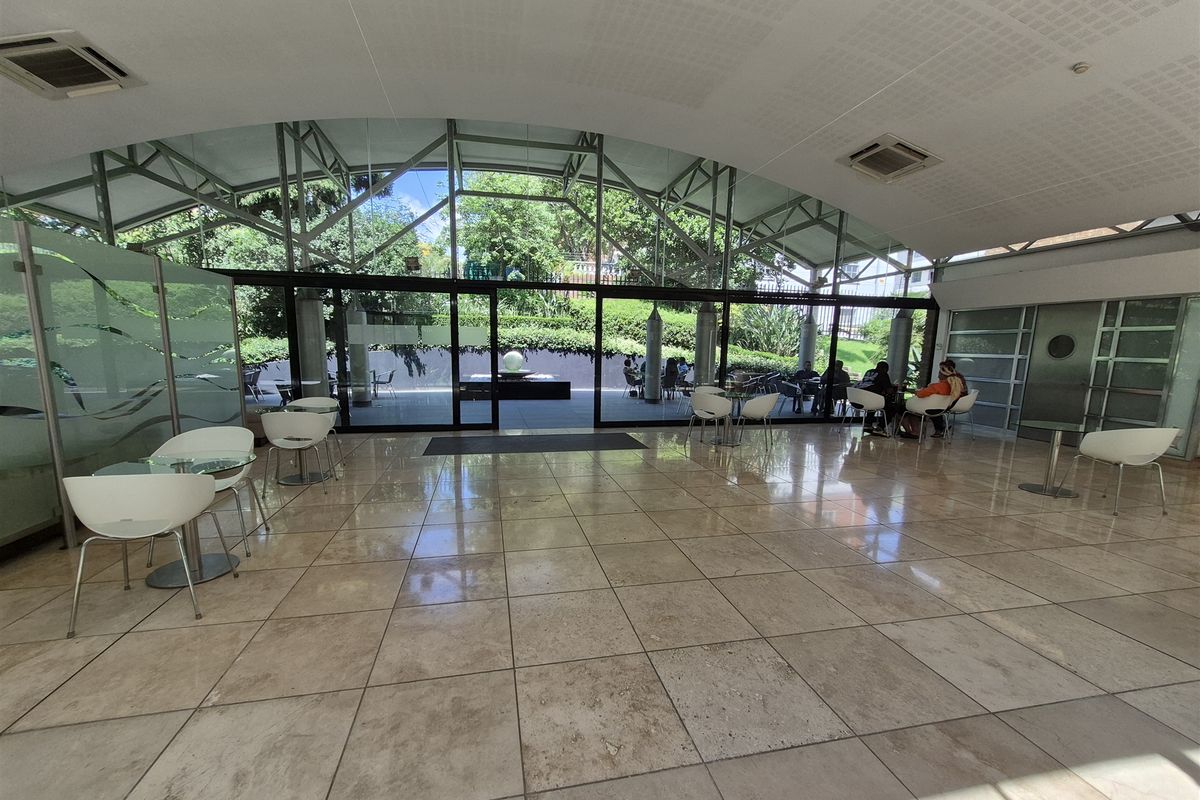 50sqm Office to let in Rosebank - Photo 3
