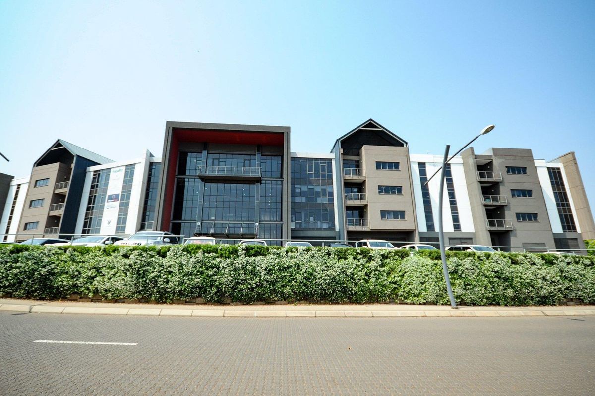 BEAUTIFUL SECURE OFFICES TO RENT IN SOUTHDOWNS RIDGE - DIRECLY FROM THE LANDLORD! - Photo 3