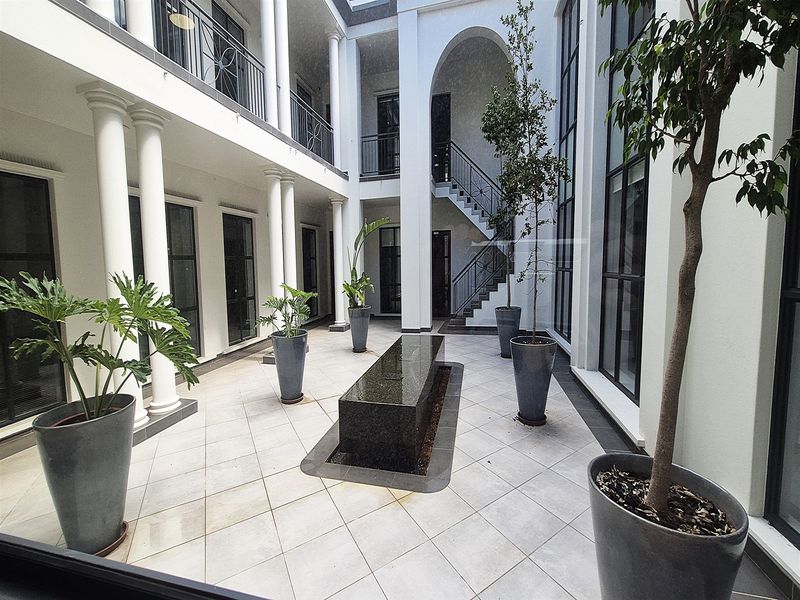 3649.1sqm Offices to let in Illovo, Sandton - Photo 9