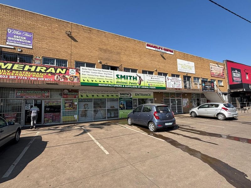 113sqm of Retail or Office Space for rent at R7500-00 per month plus Vat. - Photo 2