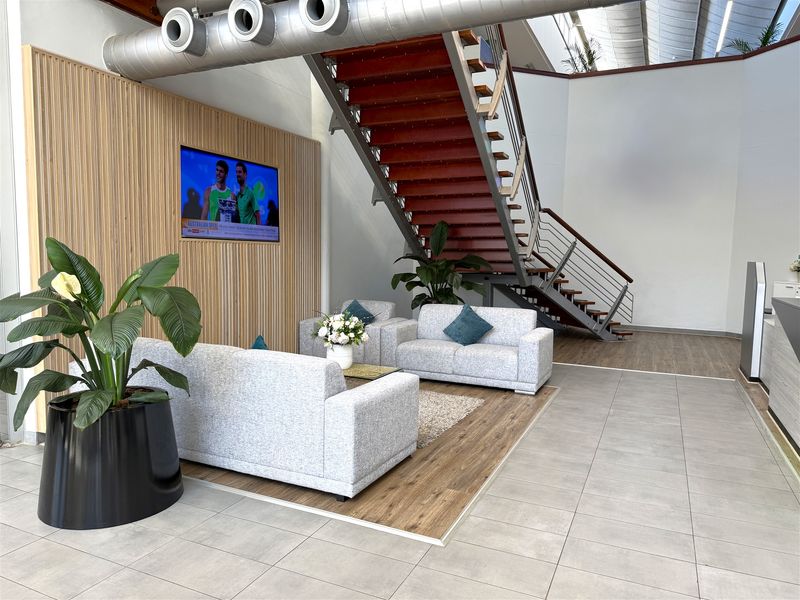 1810sqm office space for sub-lease in Holwood Park, Umhlanga - Photo 7