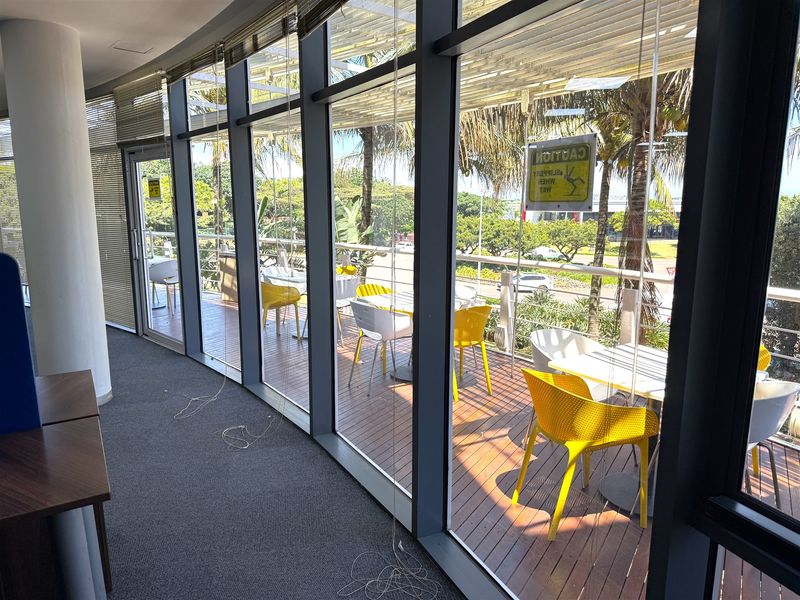 1810sqm office space for sub-lease in Holwood Park, Umhlanga - Photo 6