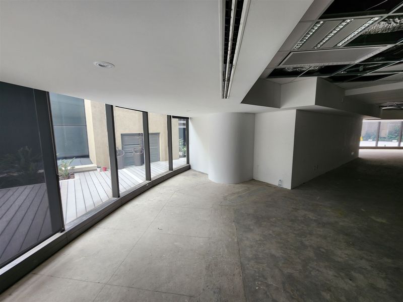 357.29sqm Offices to let in Sandton - Photo 9