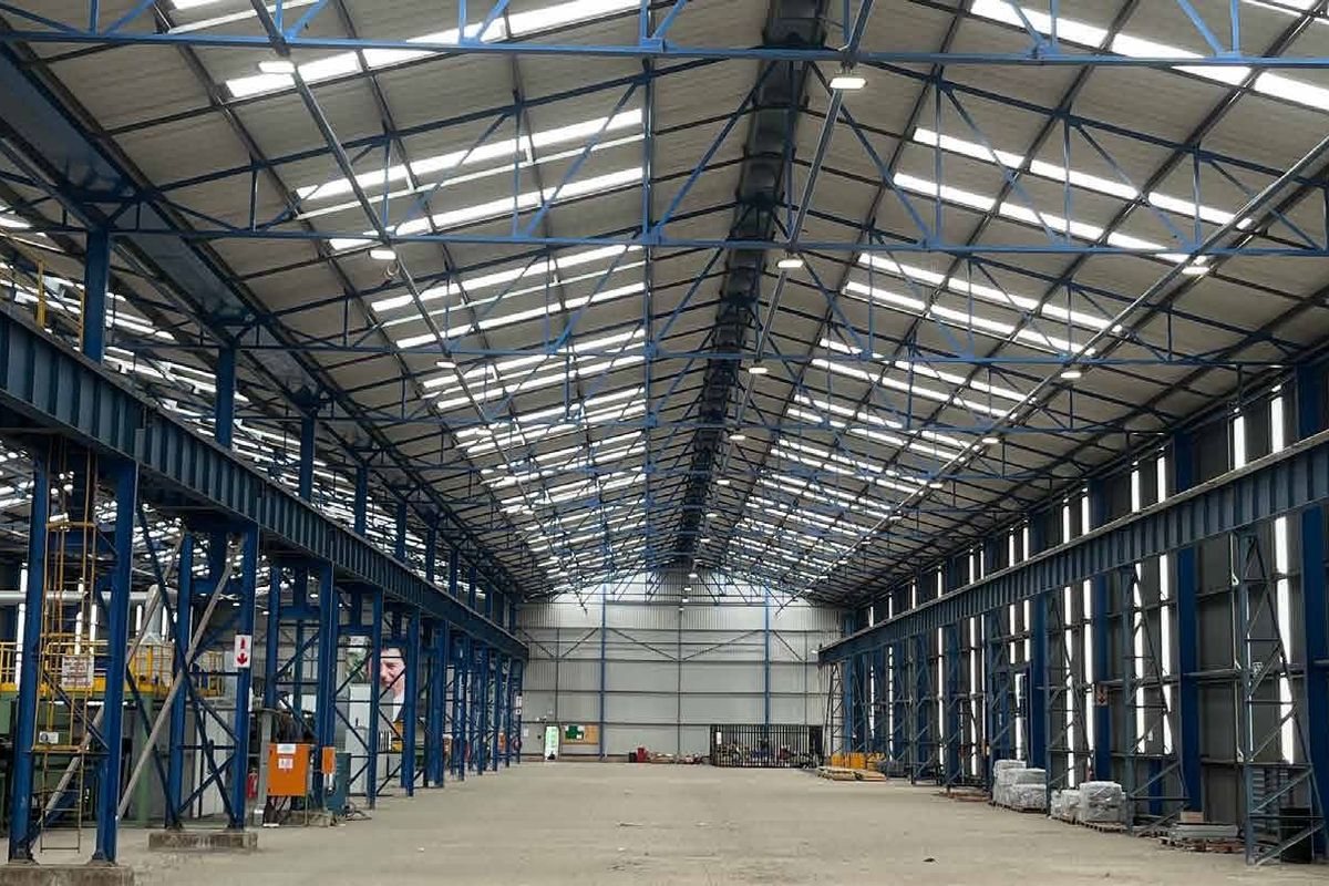 Heavy Industrial Facility To Let in Wadeville | 13,251m2 with 1,250 Amps, Yard & Gantries - Photo 2