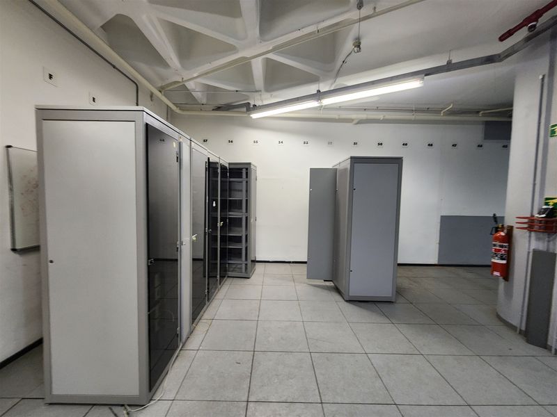 2 683.50sqm Data Centre Offices to let in Sandown, Sandton - Photo 9