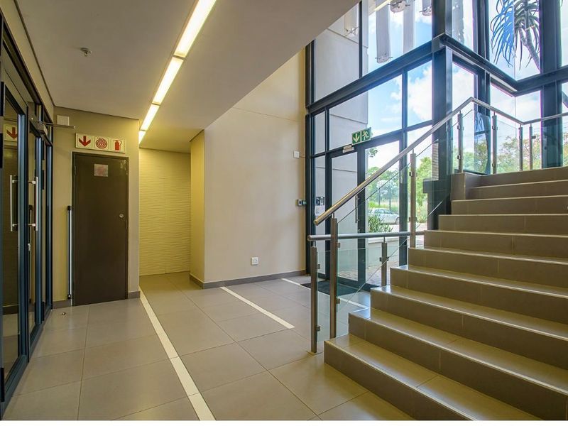 Libertas Office Park: A-Grade Fully Furnished Office Space in Equestria - Photo 6