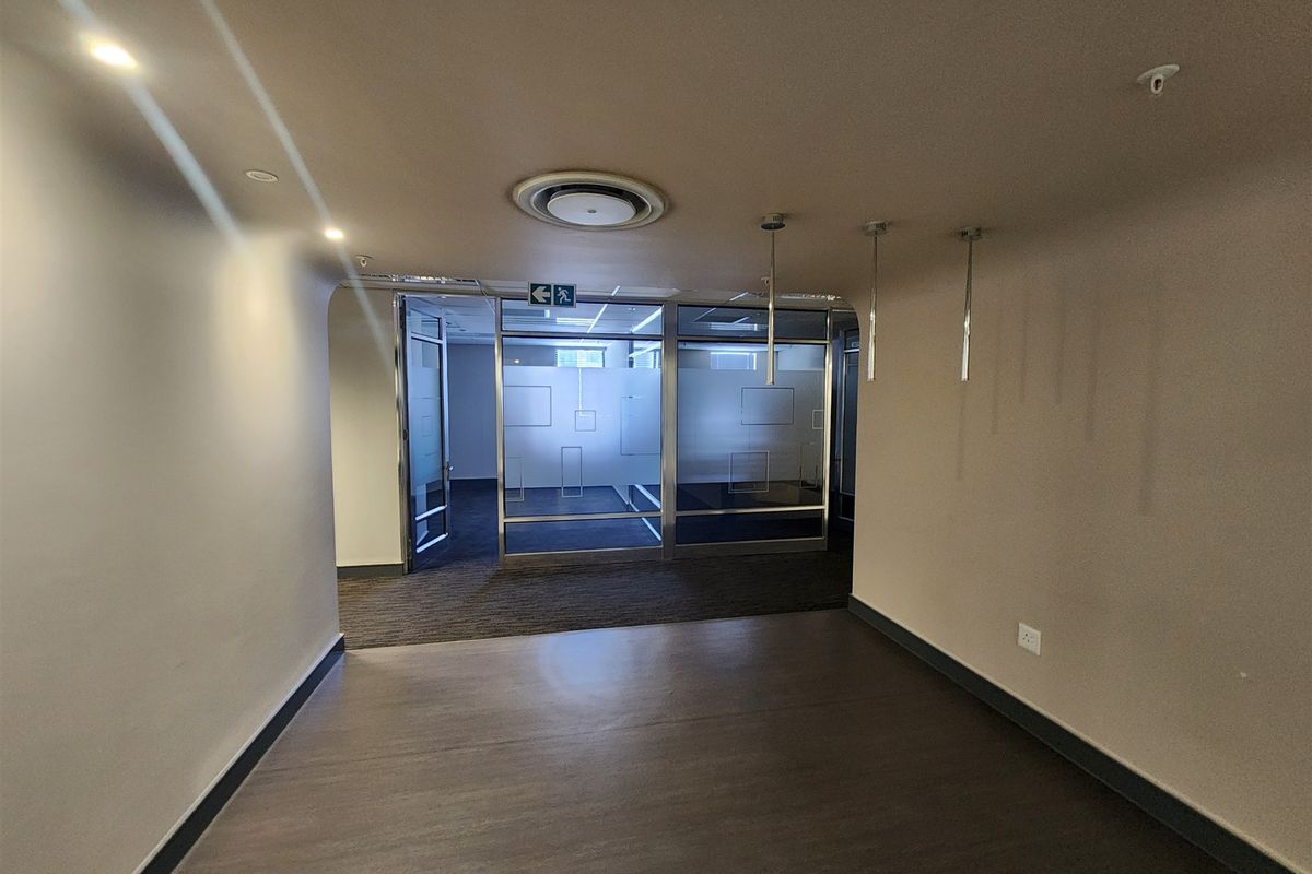 1407,8sqm Offices to let in Morningside, Sandton - Photo 5