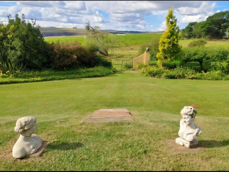 MIDLANDS SMALLHOLDING - 5 ha - Large family home was formerly a Guest house / Restuarant. - Photo 4