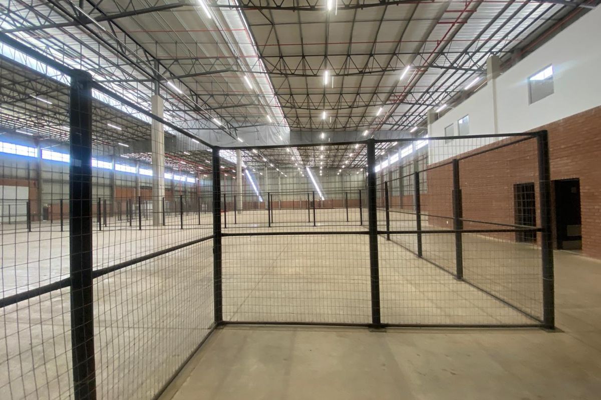 A-Grade Warehouse To Let in Samrand | 4,843 m2 Freestanding Industrial Facility - Photo 5
