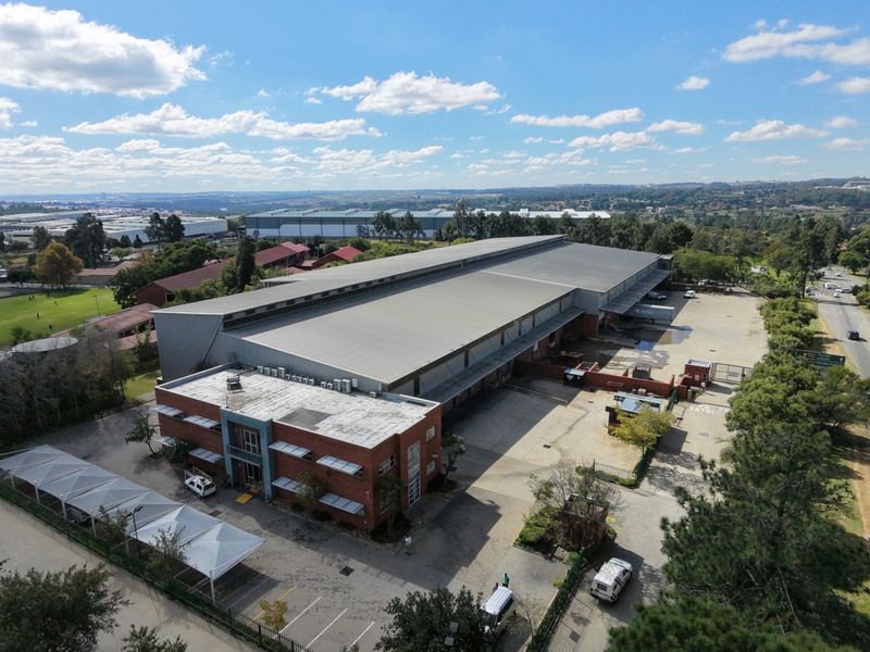 Warehouse to let in Longmeadow - Photo 6