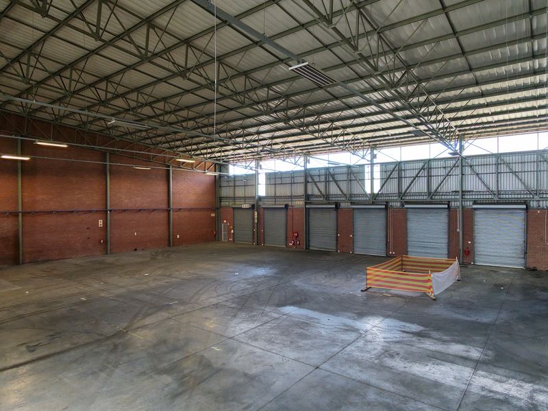 Warehouse to let in Longmeadow - Photo 5