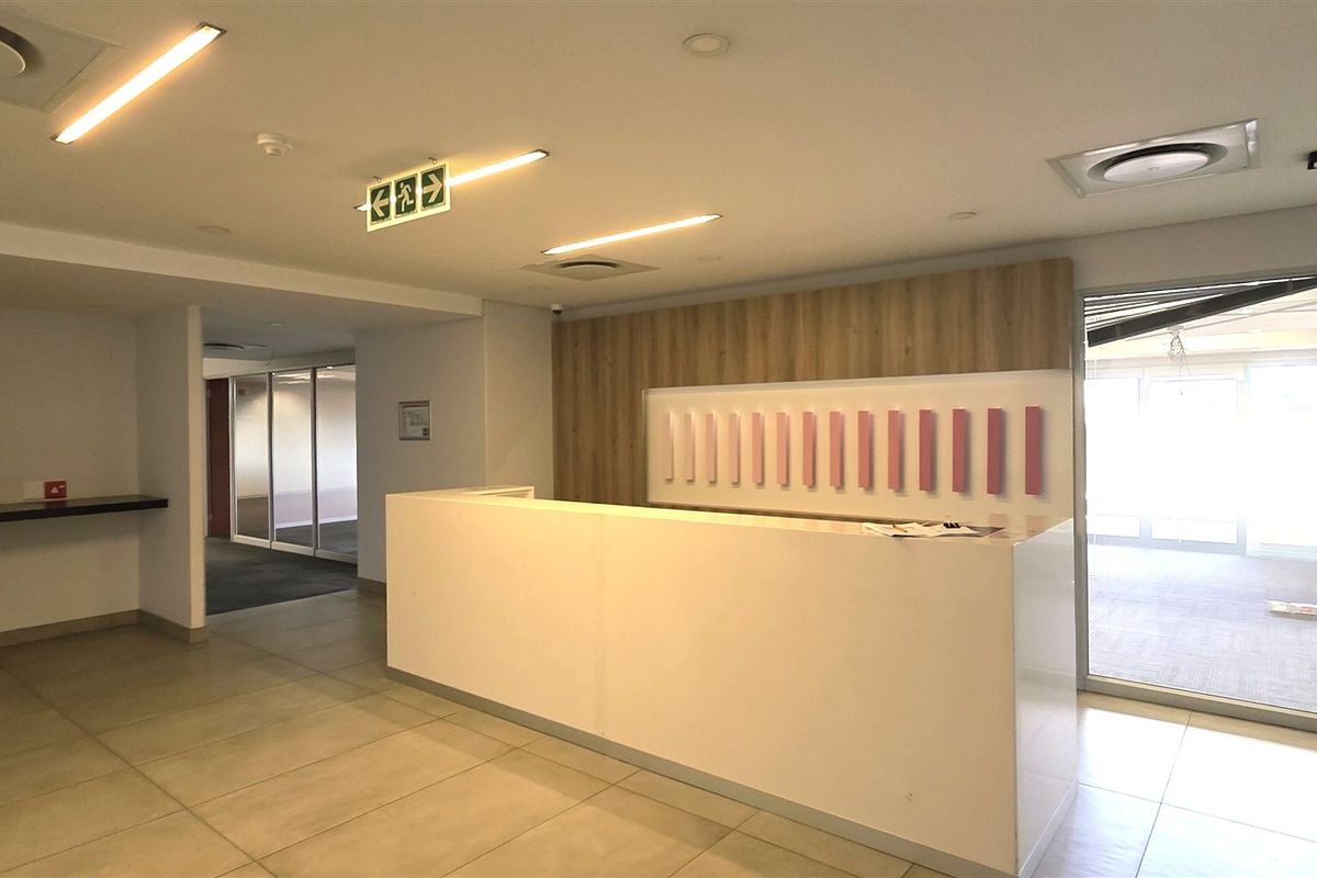 Office space to let in Woodmead - Photo 4