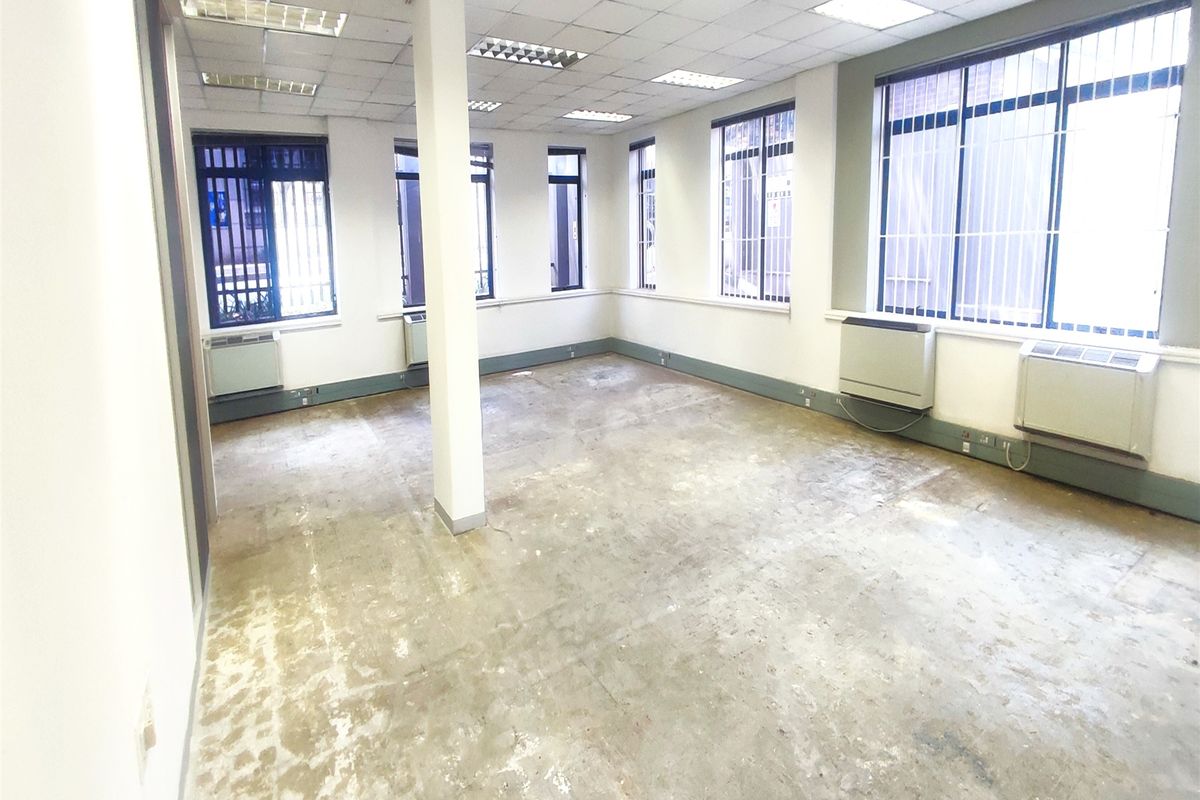 209.64sqm Office to let in Rosebank - Photo 3