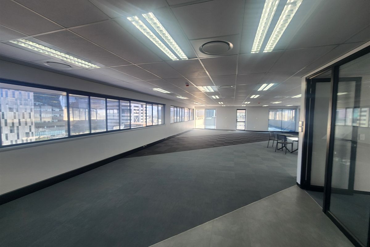 291.14sqm Offices to lo let Sandton - Photo 4