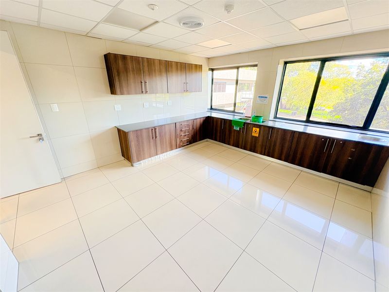 Office space to let - Photo 7