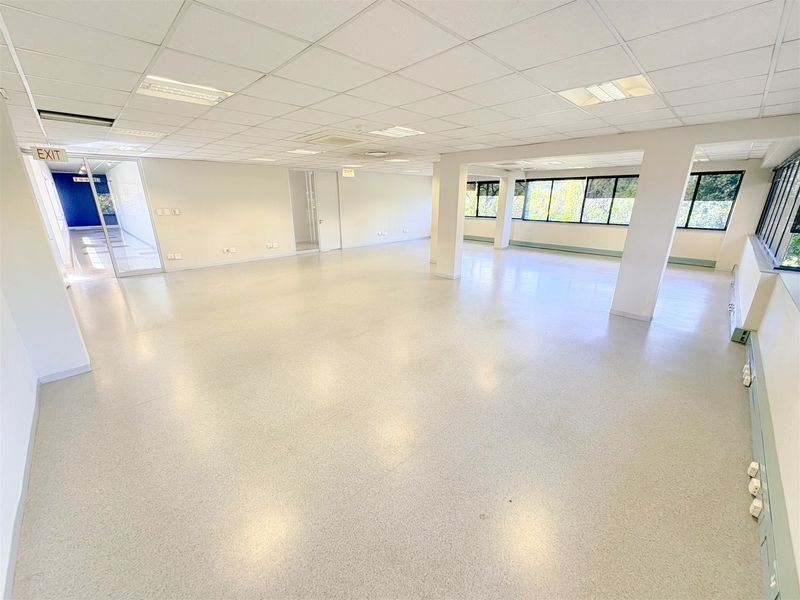 Office space to let - Photo 4