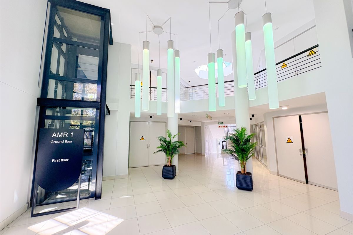 Office space to let - Photo 2