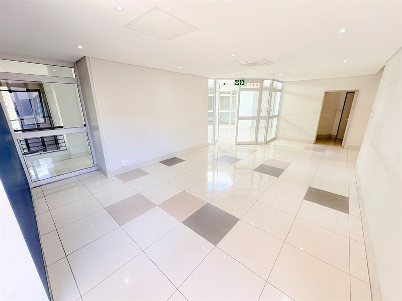 Office space to let - Photo 3
