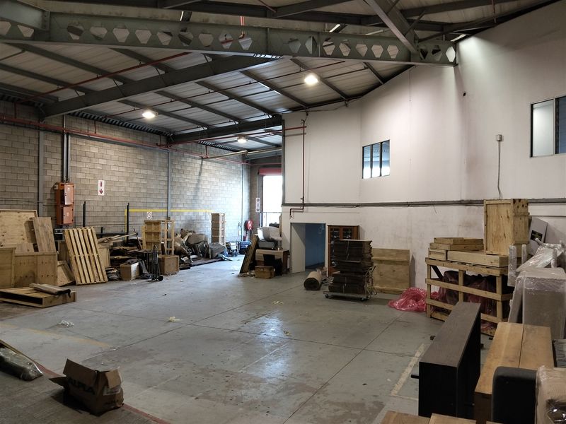 1438m2  Warehouse  - TO LEASE in Kya Sand - Photo 7