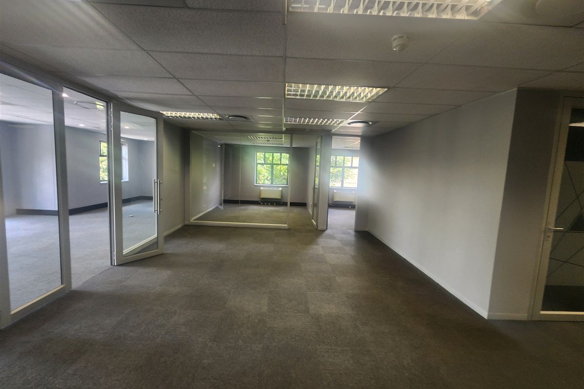 473.92sqm Offices to let in Wierda Valley, Sandton - Photo 5